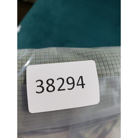 New Balance Shirt Size Large Mens Gray Polyester Long Sleeve Dry Running - Picture 9 of 9